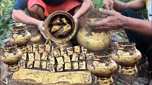 B83.Unveiling Three Enormous Gold Chests: A Remarkable Discovery in the Philippines