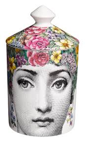 The new scent Flora di Fornasetti is a beautiful and elegant white floral bouquet that makes its Fornasetti Profumi debut in the form of a scented candle. - A2Fornasetti-Profumi-Scented-Candle-Flora-di-Fornasetti