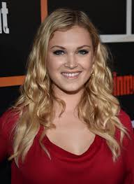 Eliza Taylor – Entertainment Weekly&#39;s SDCC 2014 Celebration - eliza-taylor-entertainment-weekly-s-sdcc-2014-celebration_1