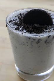 This reminded me of my kid's favorite ice cream McDonald's Oreo ...