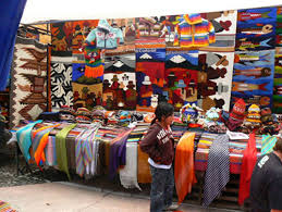 Resultado de imagen de mercado artesanal de guayaquil