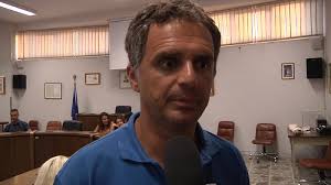 Elezioni a Sala Consilina: la maggioranza sceglie Francesco Cavallone come candidato a sindaco al posto di Mimmo Cartolano, il quale conferma la notizia e ... - cavallone