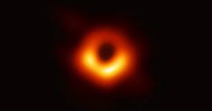 For the first time, astrophysicists detect a black hole swallowing a ...