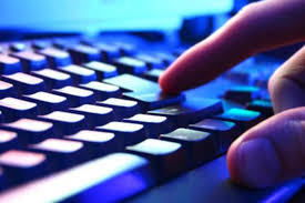 UBND tỉnh Quyết định ban hành lộ trình cung cấp dịch vụ công trực tuyến trên trang/cổng thông tin điện tử của các cơ quan nhà nước tỉnh Tây Ninh.