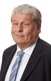 John Steward Dr Steward has worked in the NHS since 1970 originally in primary care and later in public health. He trained in Public Health at the former ... - JohnSteward