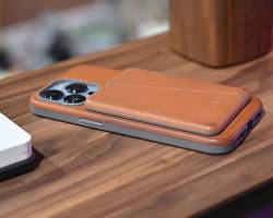 Image of Bellroy The Phone Case for iPhone 15 Pro Max