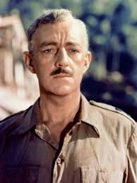Alec Guinness, als Colonel Nicholson in Bridge on the River Kwai: