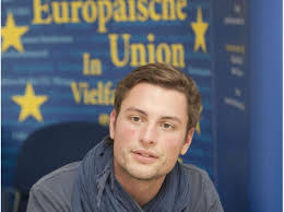 Student Lukas <b>David Meyer</b> wird „Junger Europäer des Jahres“ - 1979300631-lukas-david-meyer-credits-merlin-nadj-toma-16VSbgc934