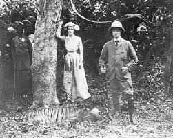Image result for queen elizabeth with tiger shot in india