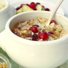 Apple Cranberry Oatmeal with Spices - One Hot Oven