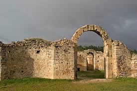 تاريخ الاثار الرومانية في الجزائر روووعة Images?q=tbn:ANd9GcQrM_CZjXM_qF-ykE08fmmgF7xXHORD-DaaGsEXWHwn4HpaJg0dBw
