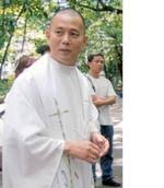 Torn and frayed in Manila: Fr. Robert Reyes: long may you run - fr_robert_edited