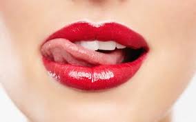 Znalezione obrazy dla zapytania licvking lips
