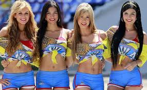 Resultado de imagem para chicas hermosas fútbol colombia
