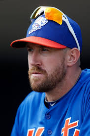 John Buck #44 of the New York Mets looks on during batting practice prior to the game against the St. Louis Cardinals ... - John%2BBuck%2BSt%2BLouis%2BCardinals%2Bv%2BNew%2BYork%2BMets%2B_XyE1OdgGWYl