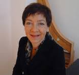 Dr. Nicole Schwindt, geboren 1957, hat seit 1993 eine Professur am Institut ...