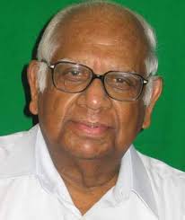Somnath Chatterjee hospitalized New Delhi, May 21: Following a chest congestion, outgoing Lok Sabha Speaker Somnath Chatterjee was admitted to the Army&#39;s ... - Somnath-Chatterjee302