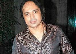 Altaf Raja who is still remembered for his Tum Toh Thehre Pardesi song is excited to be back yet again. His latest album is about to be launched and the ... - altaf-raja-read
