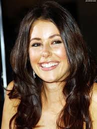 Amanda Crew Picture. Is this Amanda Crew the Actor? Share your thoughts on this image? - amanda-crew-picture-545100823