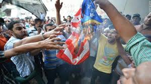 السفارة - عاجل: الحشد للتظاهر أمام السفارة الأمريكية بالقاهرة اليوم للتنديد بالانقلاب العسكري بأوامر أمريكية Images?q=tbn:ANd9GcR2V1BxZ3OHUlrtG8zApWe68wT0-bTgnpLstPwZRtAXboUEXRAaHQ