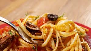 Spaghetti alla Puttanesca Recipe | Epicurious