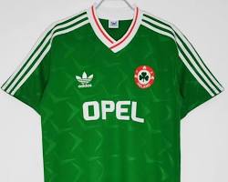 Image of 1990 Ireland soccer jersey