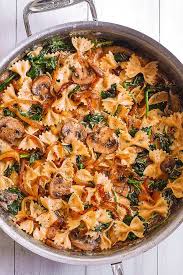 Farfalle with Spinach, Mushrooms, Caramelized Onions - Julia's ...