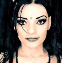 Mina Spiler Tato slovinská popová zpěvačka ze skupiny Laibach se zapsala do historie Rammstein tím,že nazpívala skladbu Ohne dich verzi Mina Harker´s ... - 465a15990c_8927728_o2