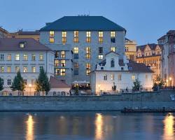 Hotel Four Seasons, Prague 酒店