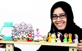 Image result for ‫الفنانة الإماراتية آمنة الفرض, وإبداعات على مستوى عالمي في فن لف الورق‬‎