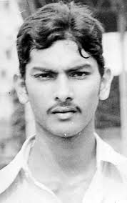 A young Ravi Shastri. Shastri realised immediately that Sardesai would spread the word about his prowess. He did and Mumbai found their star. - A-young-Ravi-Shastri