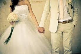  هل الحب سبب رئيسي للزواج Images?q=tbn:ANd9GcRHRHQjodek8x_Nfyq1I5KkZCX3moovzvfLHaPj1TEFAA-R2UTC