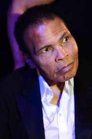 &quot;Mohammad Ali just sat opposite me on the table and I&#39;m looking right at him....wow.&quot; Meanwhile the boxing legend&#39;s younger brother, Rahaman Ali, 69, ... - Muhammad-Ali1--z