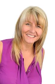 Sandy Lindsay (FCIM, MCIPR, DipM) is Group Managing Director of Tangerine PR in Manchester. Named Northwest Businesswoman of the Year (Creative &amp; Digital) ... - sandy-lindsay