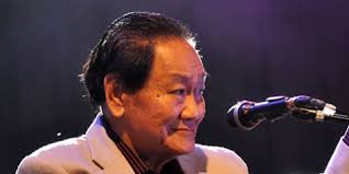 Peter F. Gontha di Tribute To Bubi Chen &middot; Musik Indonesia sedang merasa kehilangan. - 0000388314