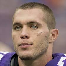 Chicago Sun Times&#39;s Sean Jensen tweeted &quot;Harrison Smith is walking off under his own power. Isn&#39;t really limping too badly&quot;. Additionally, USA Today&#39;s Tom ... - harrison_smith_3