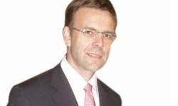 ... Ortadoğu ve Afrika (EMEA) Başkanı Reinhard Cluse, “UBS&#39;in Türkiye&#39;nin orta ve uzun vadeli geleceği için son derece olumlu bir bakışı var. - 14688019