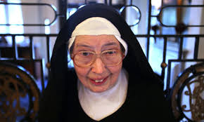 Sister Wendy Beckett, art expert, consecrated virgin and contemplative hermit. Photograph: Frank Baron. I belong to that generation of one-parent families. - Sister-Wendy-Beckett-art--002