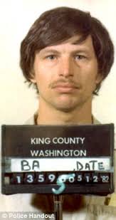 Green River Killer: Gary Ridgway killed Sandra Denise Major in 1982. Thirty years later her cousin came forward to try and identify her after seeing a TV ... - article-2161563-13AF4287000005DC-420_224x423
