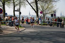 Christian Sörensen beim Marathon Hamburg - Foto im Hamburg Web