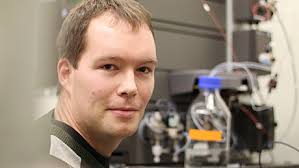 Förderungsprofessor Petr Cejka: Der Molekularbiologe beschäftigt sich seit seinem Masterstudium in Prag mit den Mechanismen der DNA-Reparatur. - cejka