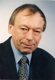 Klaus-Werner Schatz, Ministerialdirektor a. D., war Vize-Präsident des Instituts für Weltwirtschaft in Kiel, hat die Abteilung Wirtschaftspolitik ... - Schatz