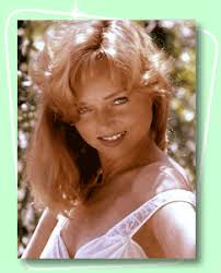 Photo of Yvette Vickers Photo gallery - t