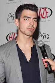 Joe Jonas at HAZE Nightclub at ARIA Resort &amp; Casino - IMG_3948-5-570