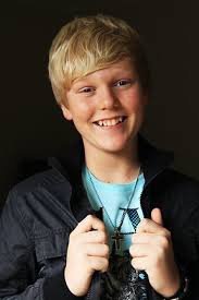 Jack Vidgen (b. January 17, 1997) is an Australian blue-eyed-soul singer from Mona Vale, Sydney. Though he had been performing in public from a very young ... - 007452-jack-vidgen_4088