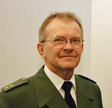 <b>...</b> <b>Reinhard Kunkel</b> den Leiter der Verkehrspolizeiinspektion Bayreuth, <b>...</b> - sachs