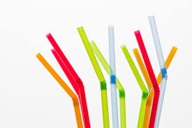 How many holes does a straw have? This debate is driving people ...