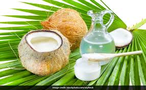 Coconut Oil For Hair Loss: Use This Magic Potion For Happy And ...