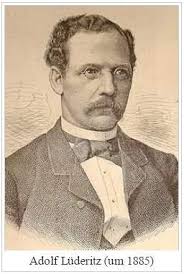 Im Auftrag des Bremer Kaufmanns Adolf Lüderitz erwarb Heinrich Vogelsang am 1. Mai 1883 vom Nama-Häuptling Fredericks II. für 200 alte Gewehre und 100 ... - luederitz