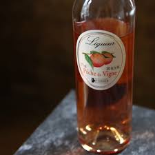How to Use Peach Liqueur the Right Way